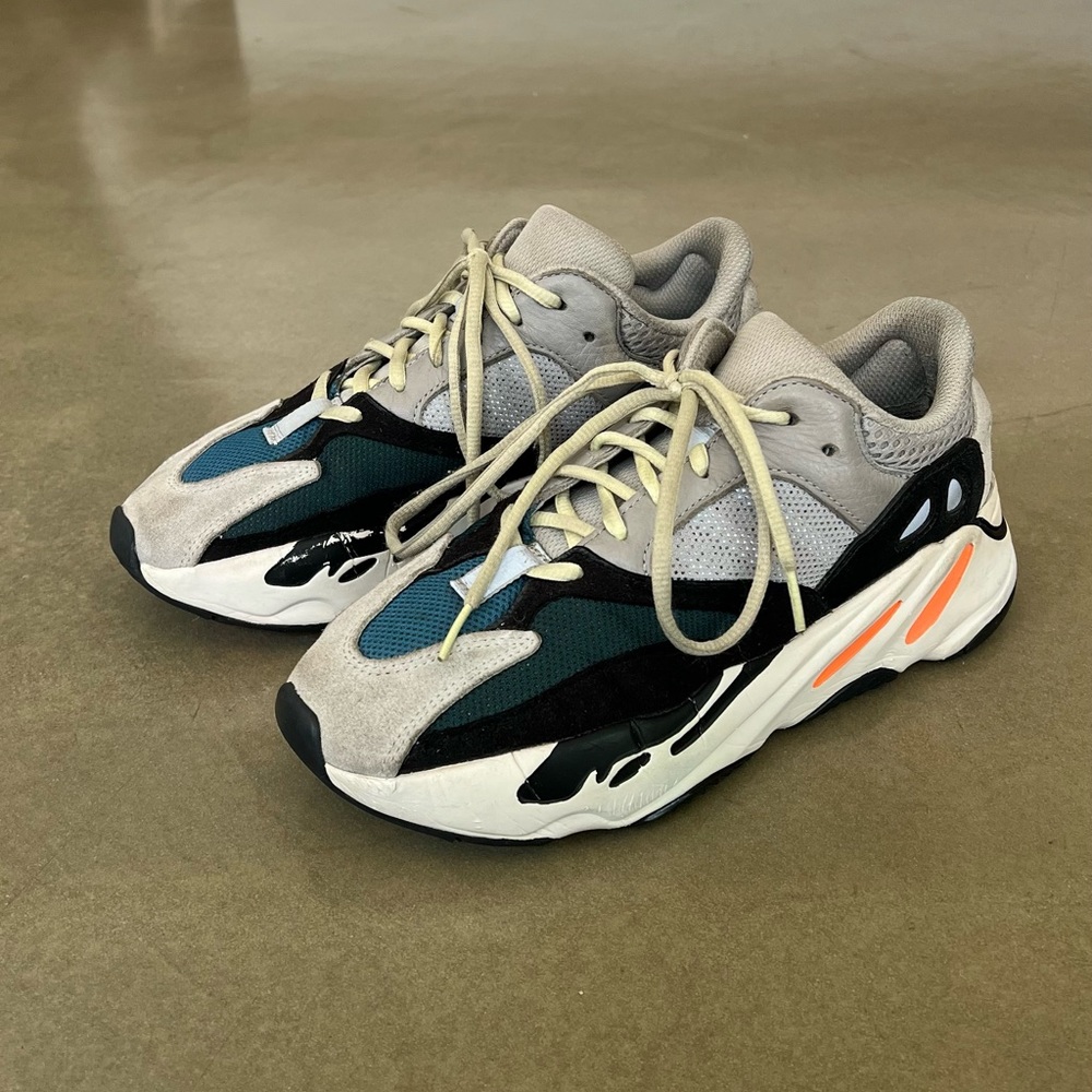 Yeezy Boost 700 Wave Runner Sneakers